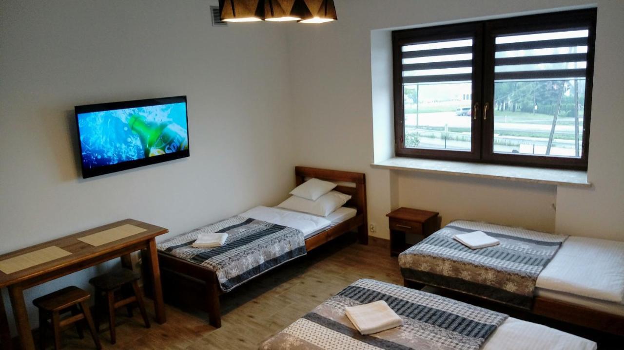 Leo House Hotel Gaj  Luaran gambar